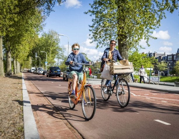 150 km rood fietsasfalt